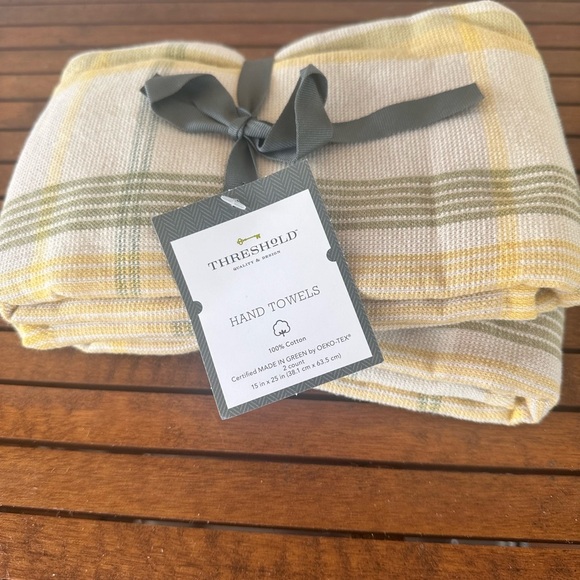 Threshold gray & yellow cotton kitchen hand towels set of 2 - Picture 4 of 5